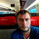 Петров Роман